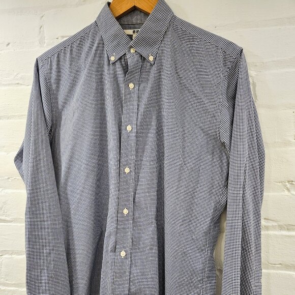 Uniqlo Slim Fit Gingham Button-Down (Size Small) - Picture 1 of 8